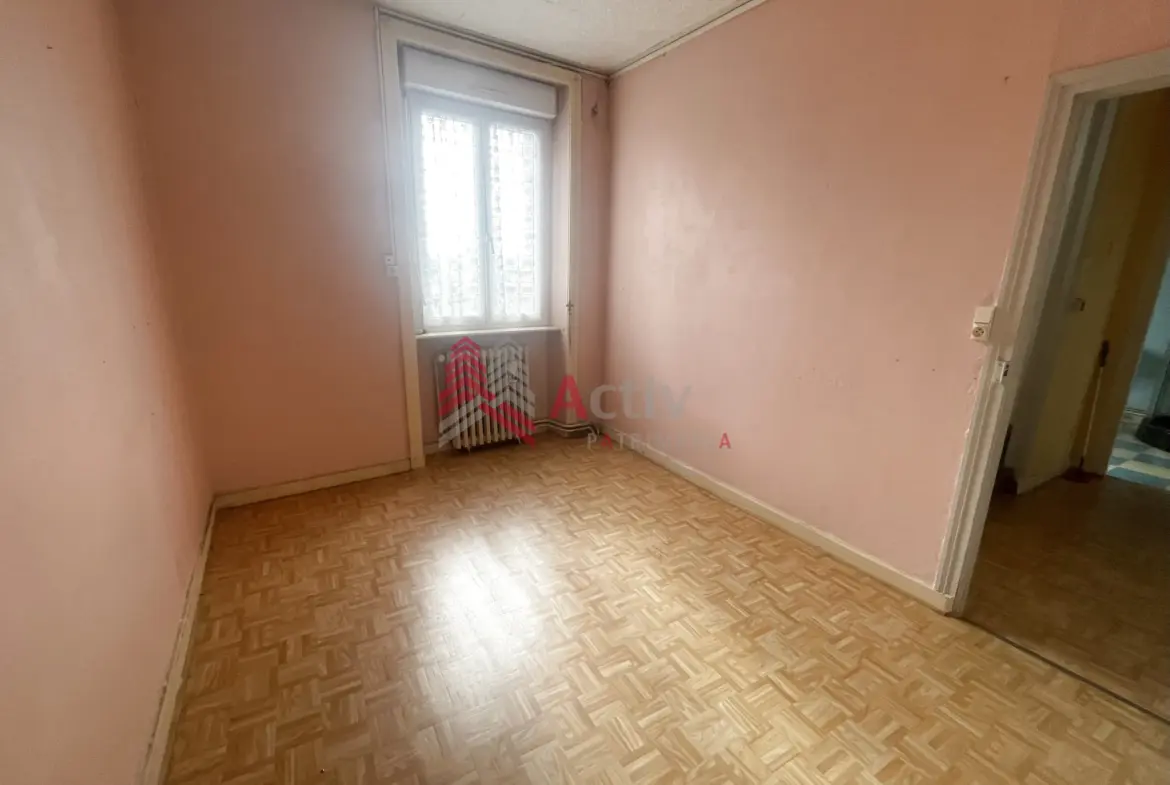 Charmante maison de ville 7 pièces à Plenee-Jugon 