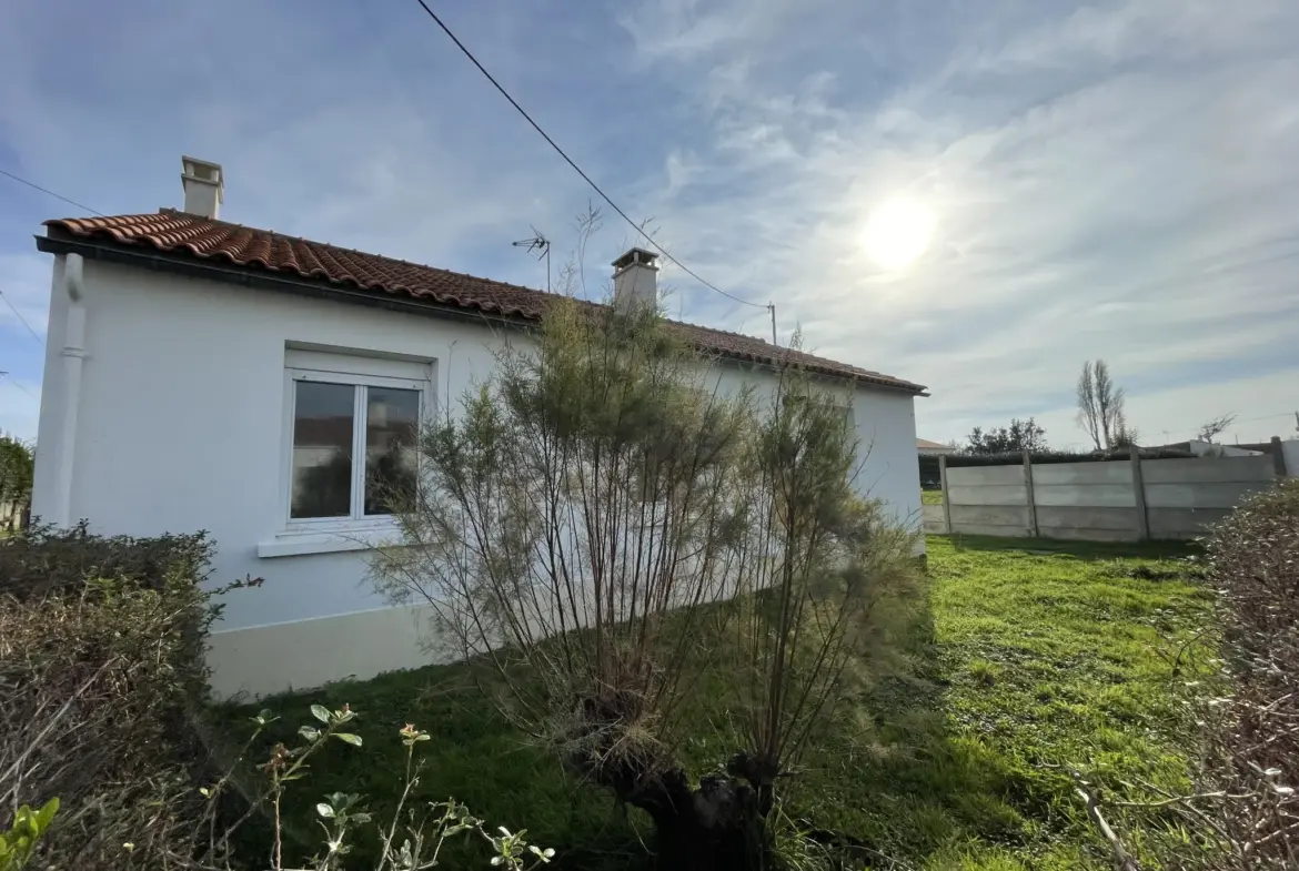 Maison de plain-pied à Beauvoir-sur-Mer - Spacieuse et proche du centre 