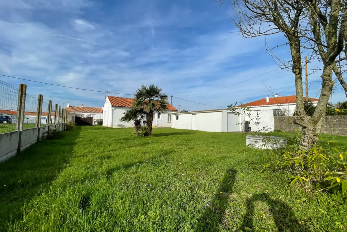 Maison de plain-pied à Beauvoir-sur-Mer - Spacieuse et proche du centre 