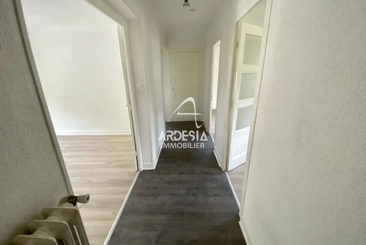 À Vendre : Appartement T3 avec Jardin et Garage à Saint-Julien-Mont-Denis 