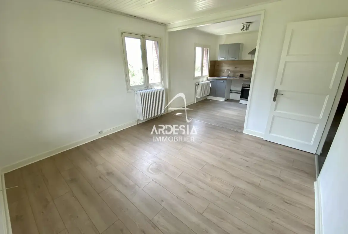 À Vendre : Appartement T3 avec Jardin et Garage à Saint-Julien-Mont-Denis 