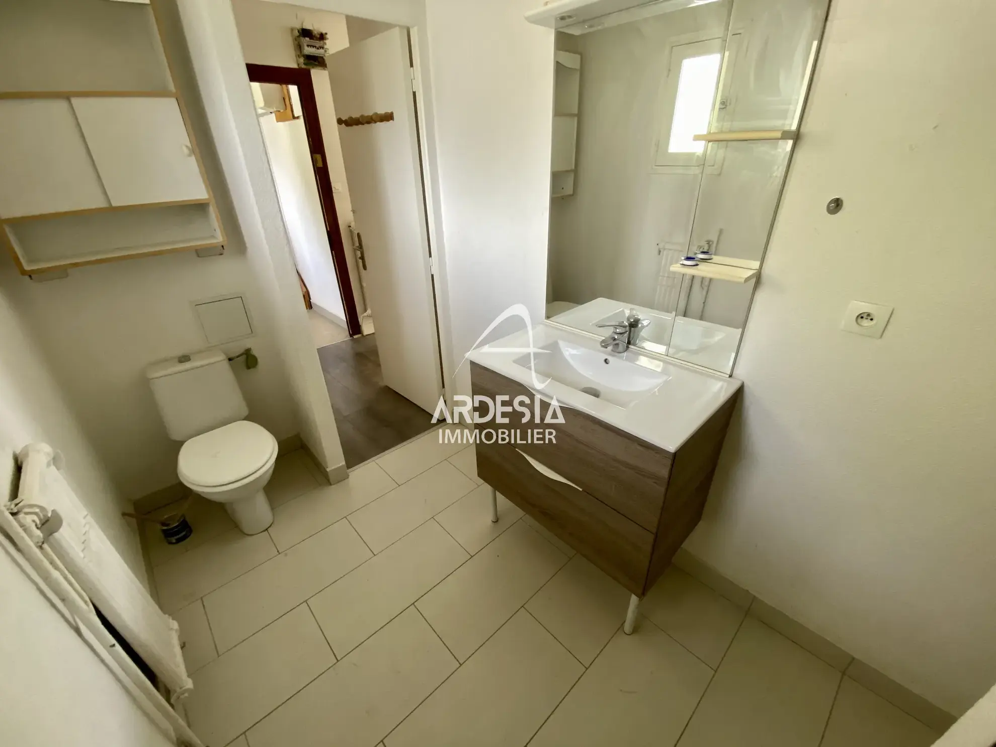 À Vendre : Appartement T3 avec Jardin et Garage à Saint-Julien-Mont-Denis 