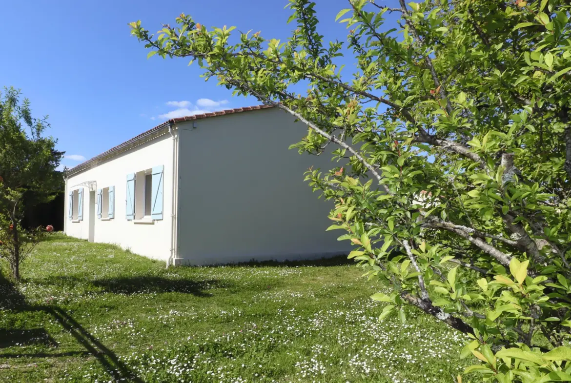 À vendre : Maison de plain-pied à Médis, près de Royan 