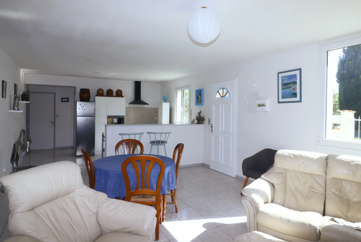 À vendre : Maison de plain-pied à Médis, près de Royan 