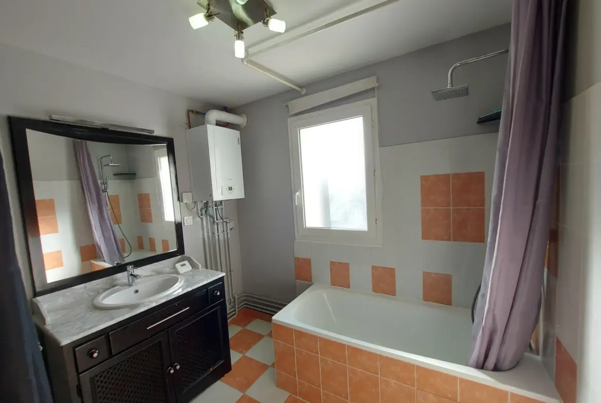 Maison à vendre à Mantes-La-Jolie - 95 m² avec jardin et terrasse 
