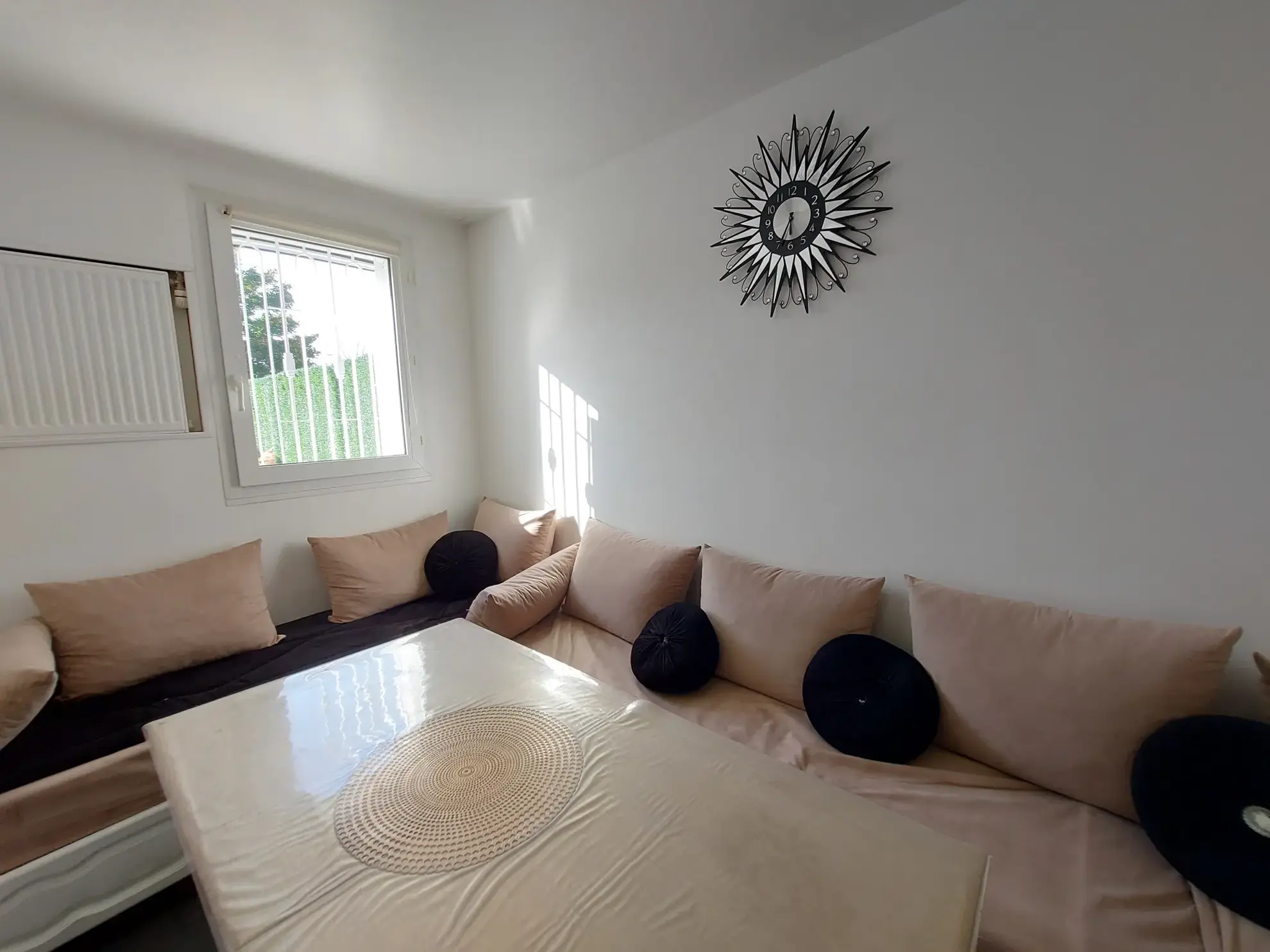 Maison à vendre à Mantes-La-Jolie - 95 m² avec jardin et terrasse 