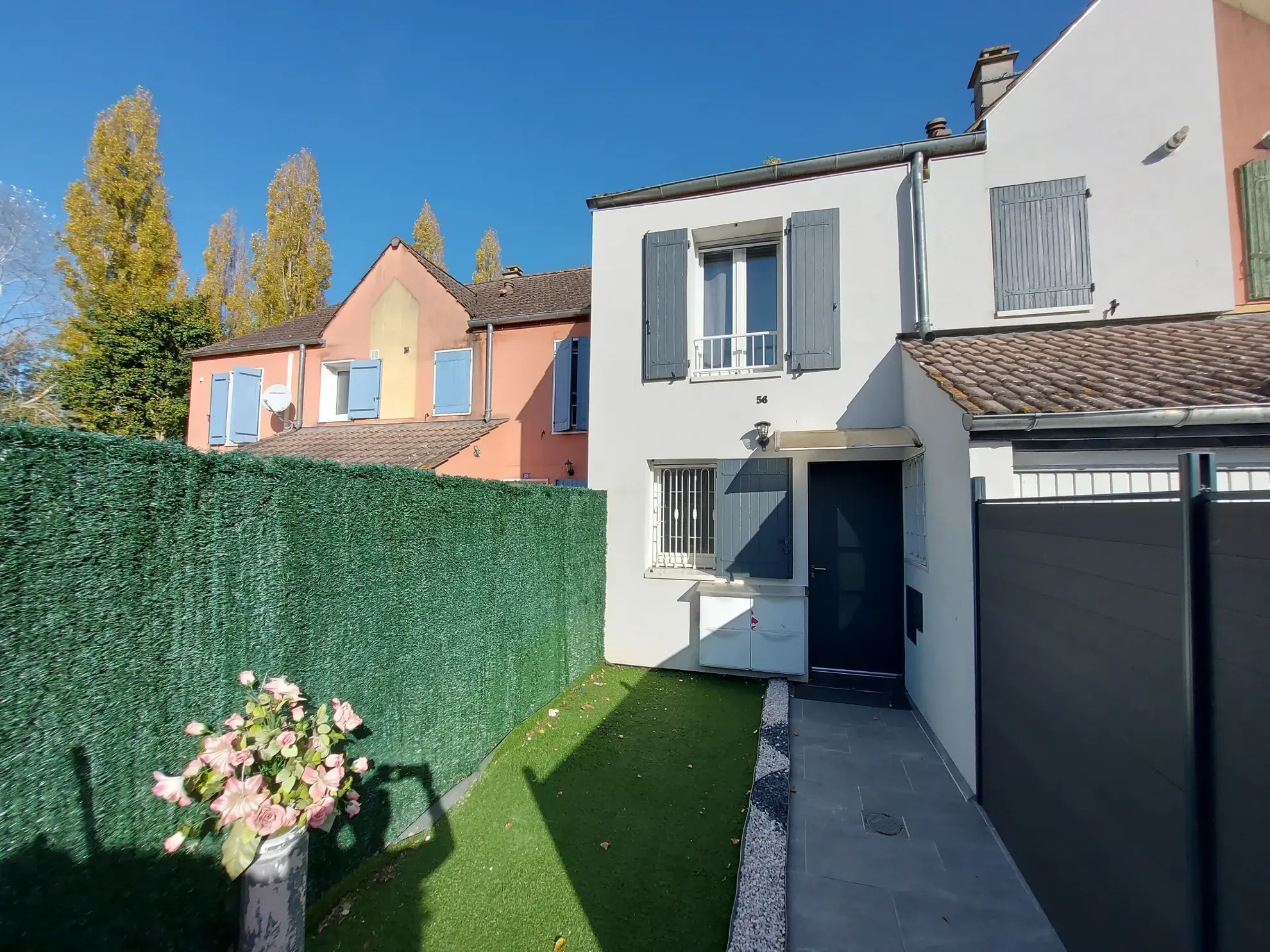 Maison à vendre à Mantes-La-Jolie - 95 m² avec jardin et terrasse 