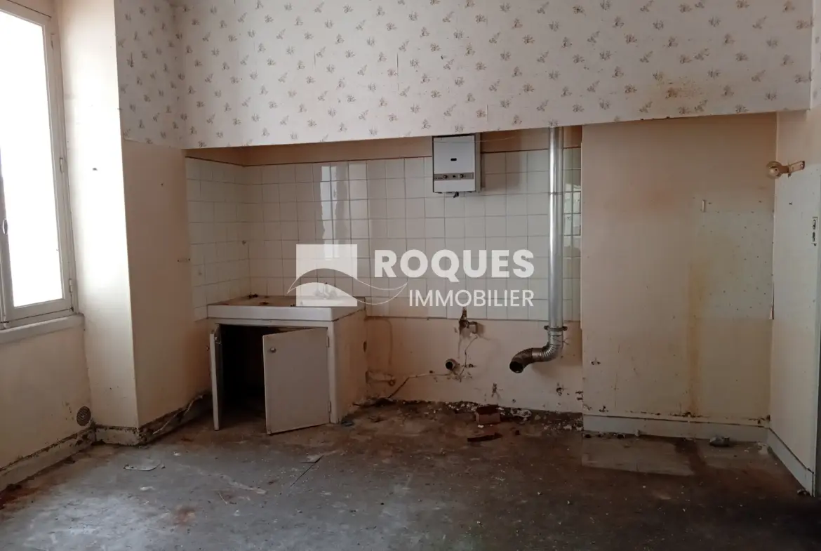 Immeuble à vendre en centre-ville de Millau 