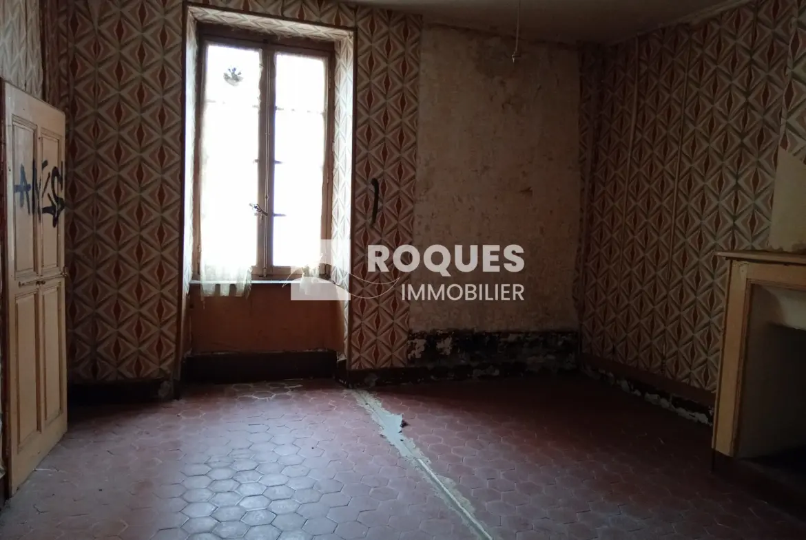 Immeuble à vendre en centre-ville de Millau 