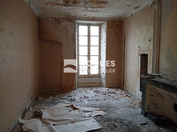 Immeuble à vendre en centre-ville de Millau 
