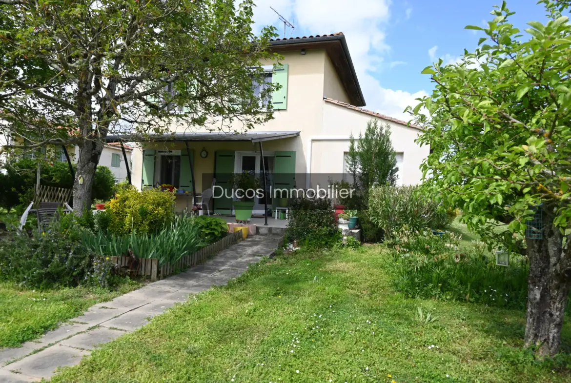 Maison 3 chambres avec jardin proche de Miramont de Guyenne 