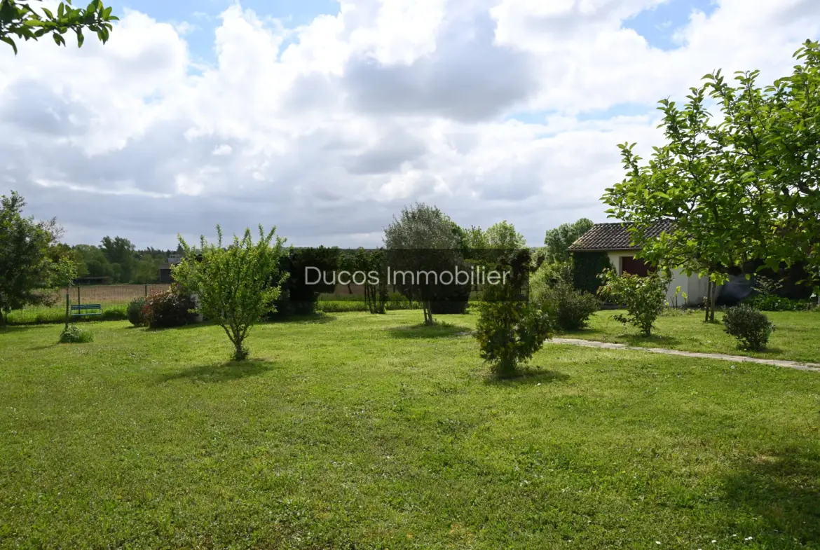 Maison 3 chambres avec jardin proche de Miramont de Guyenne 