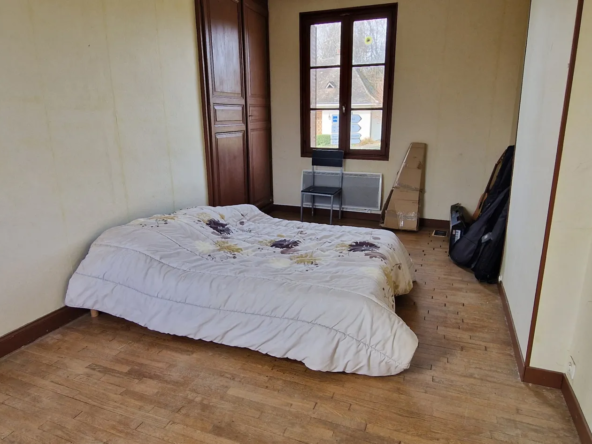 À vendre : Maison pierres avec grange à Lubersac 