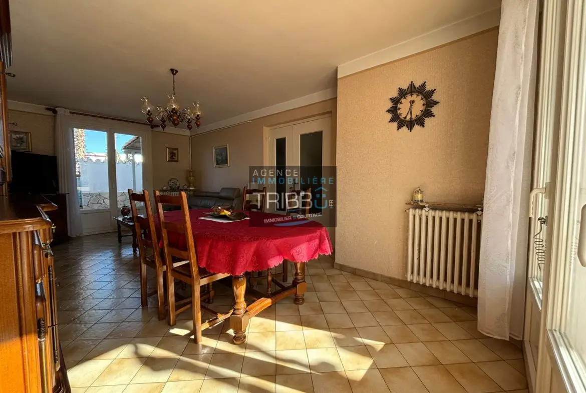 Maison à vendre à Pollestres - 3 chambres, garage et jardin 