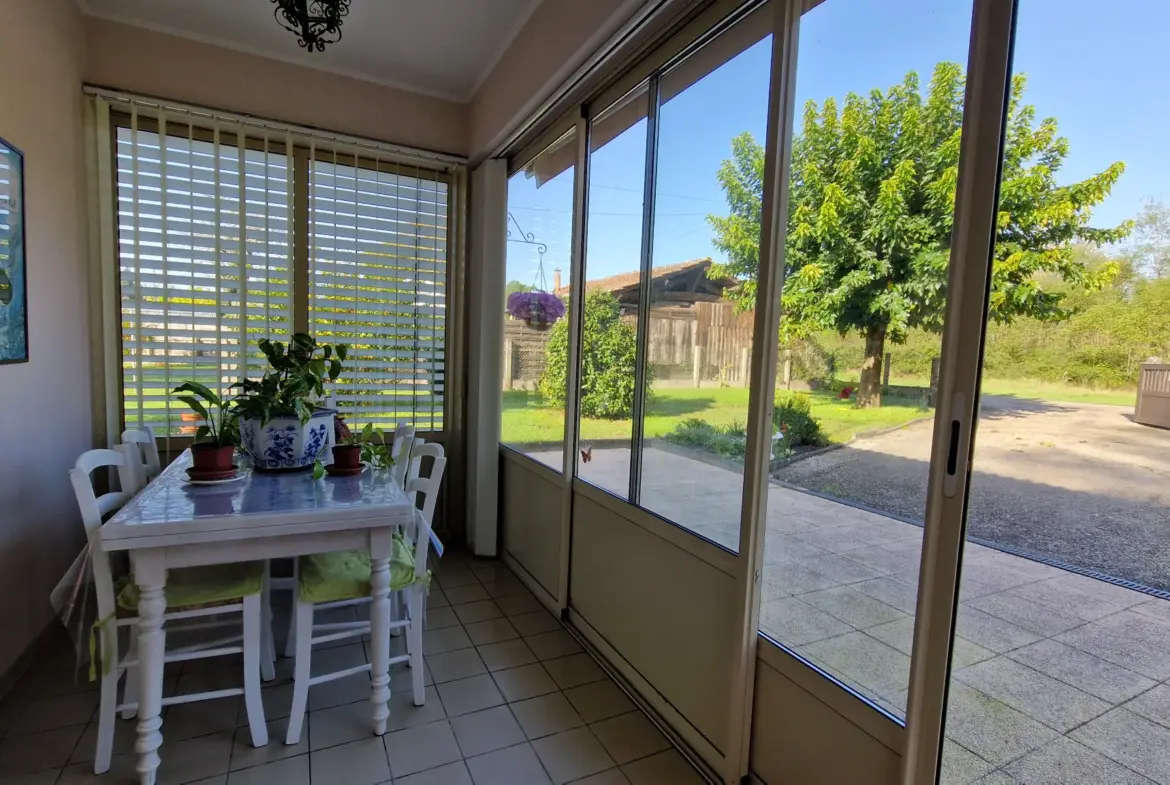 Maison à vendre à Saint-Symphorien avec 3 chambres et jardin 