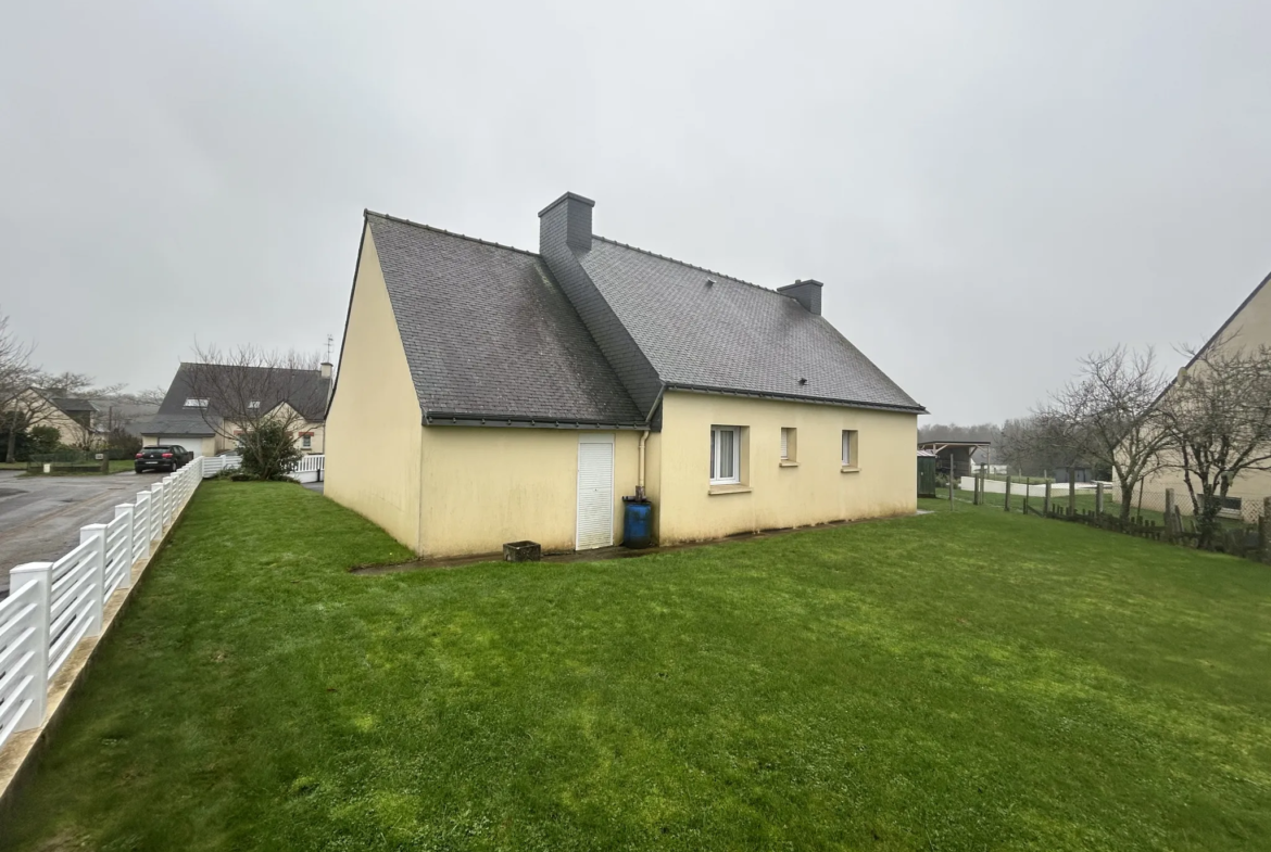 Maison de 115 m² à vendre à Saint-Barthélemy, 3 chambres, garage et jardin 