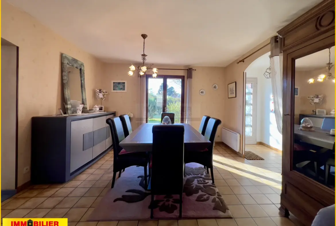 Charmante Maison Familiale à Podensac 