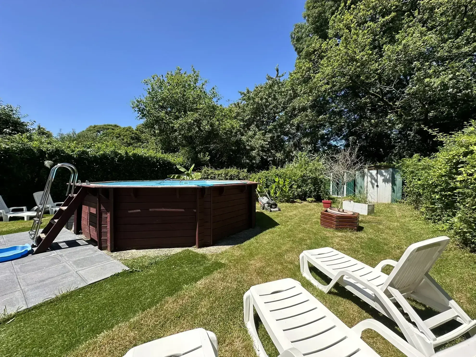 Maisons du 19e siècle à Plumeliau avec jardin 