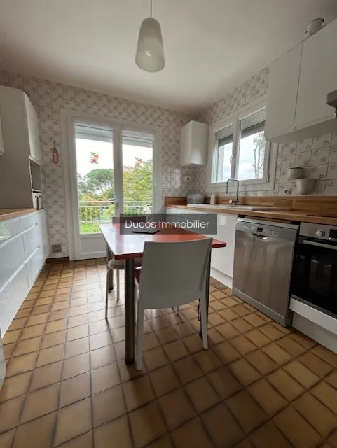 Maison rénovée sur sous-sol avec parc à Marmande 