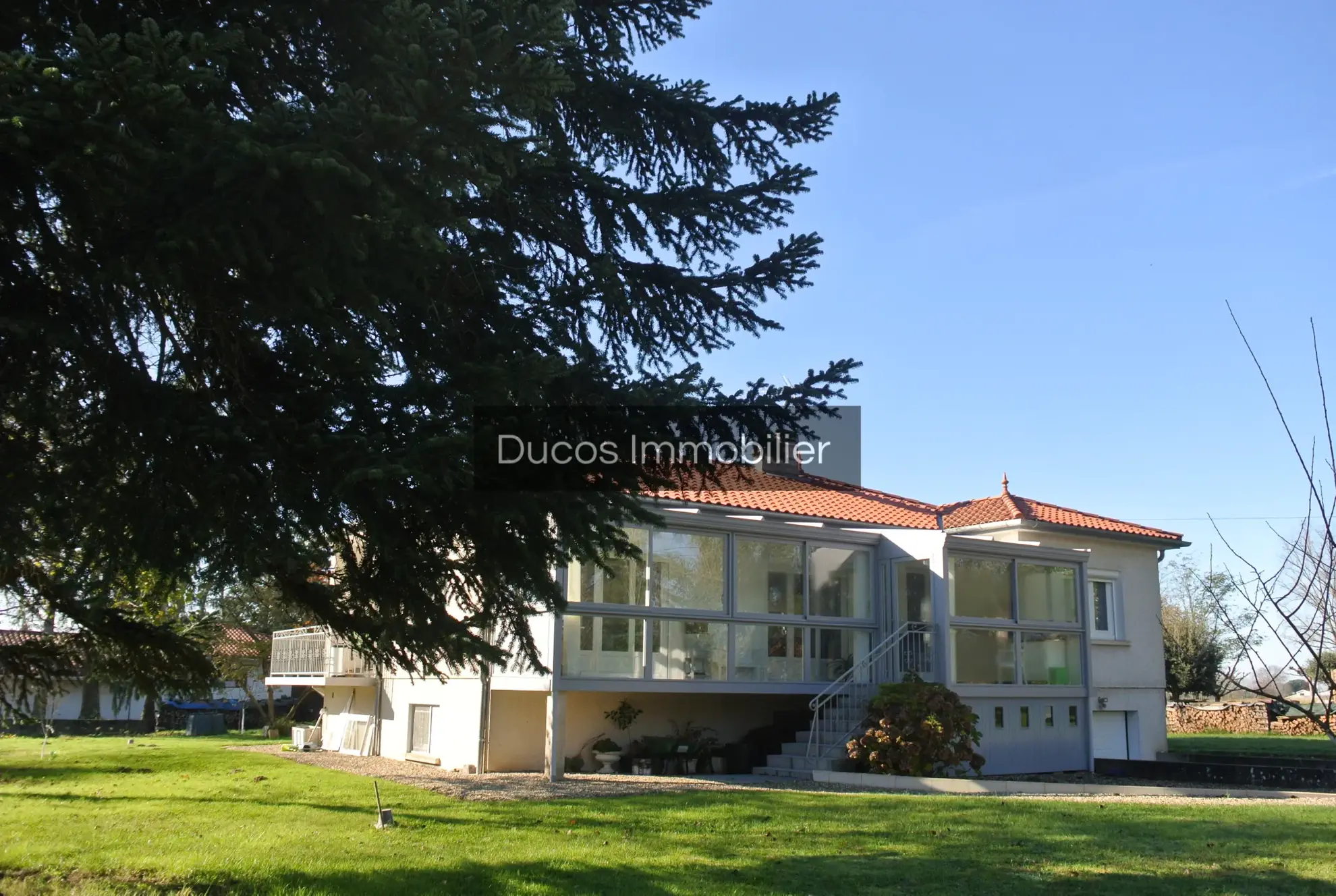 Maison rénovée sur sous-sol avec parc à Marmande 