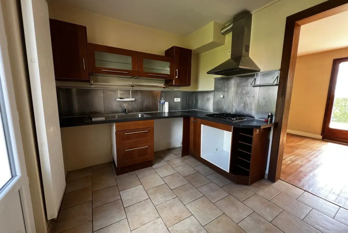 Maison à vendre à Bazas - 3 chambres et bureau 