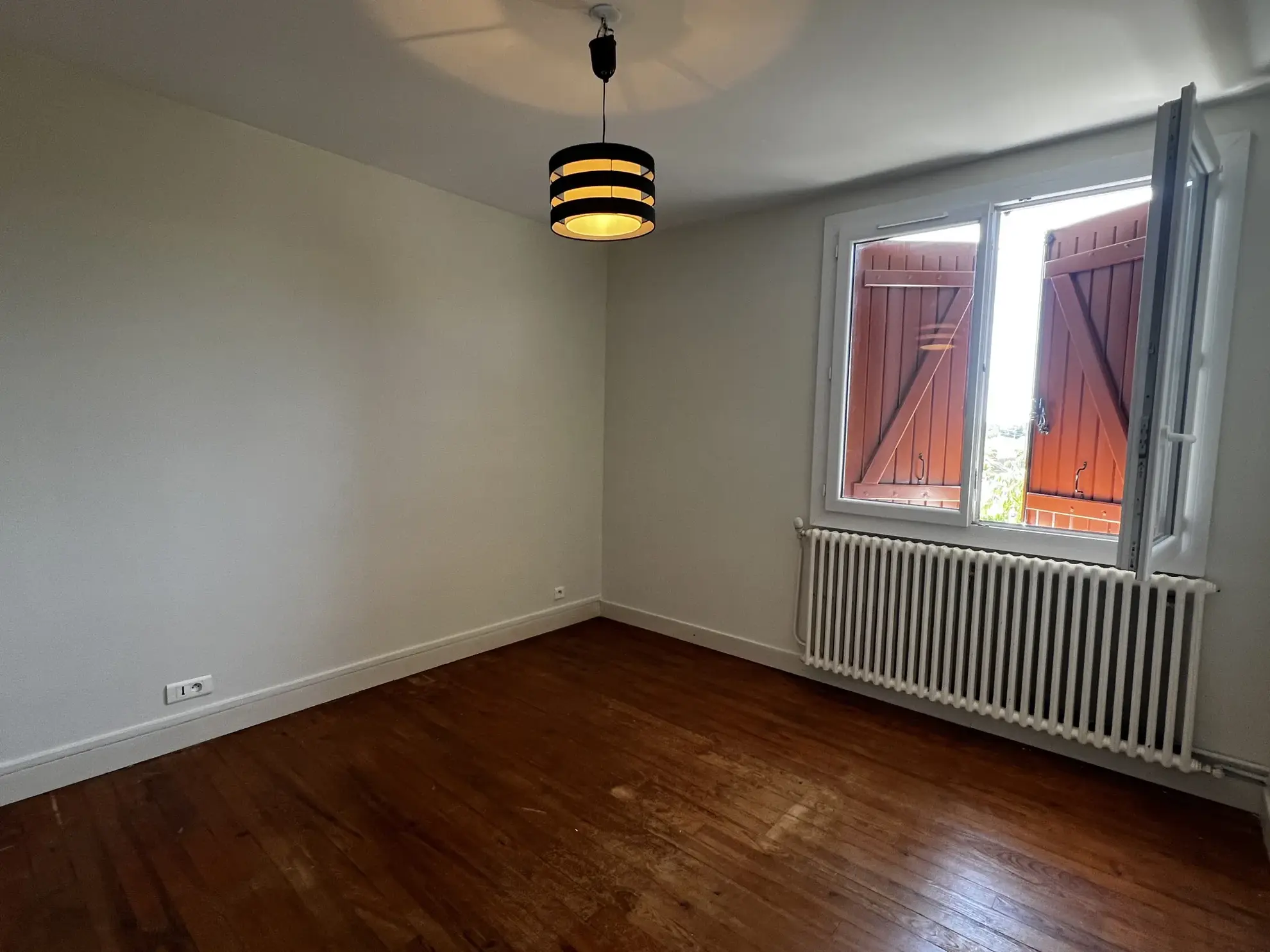 Maison à vendre à Bazas - 3 chambres et bureau 