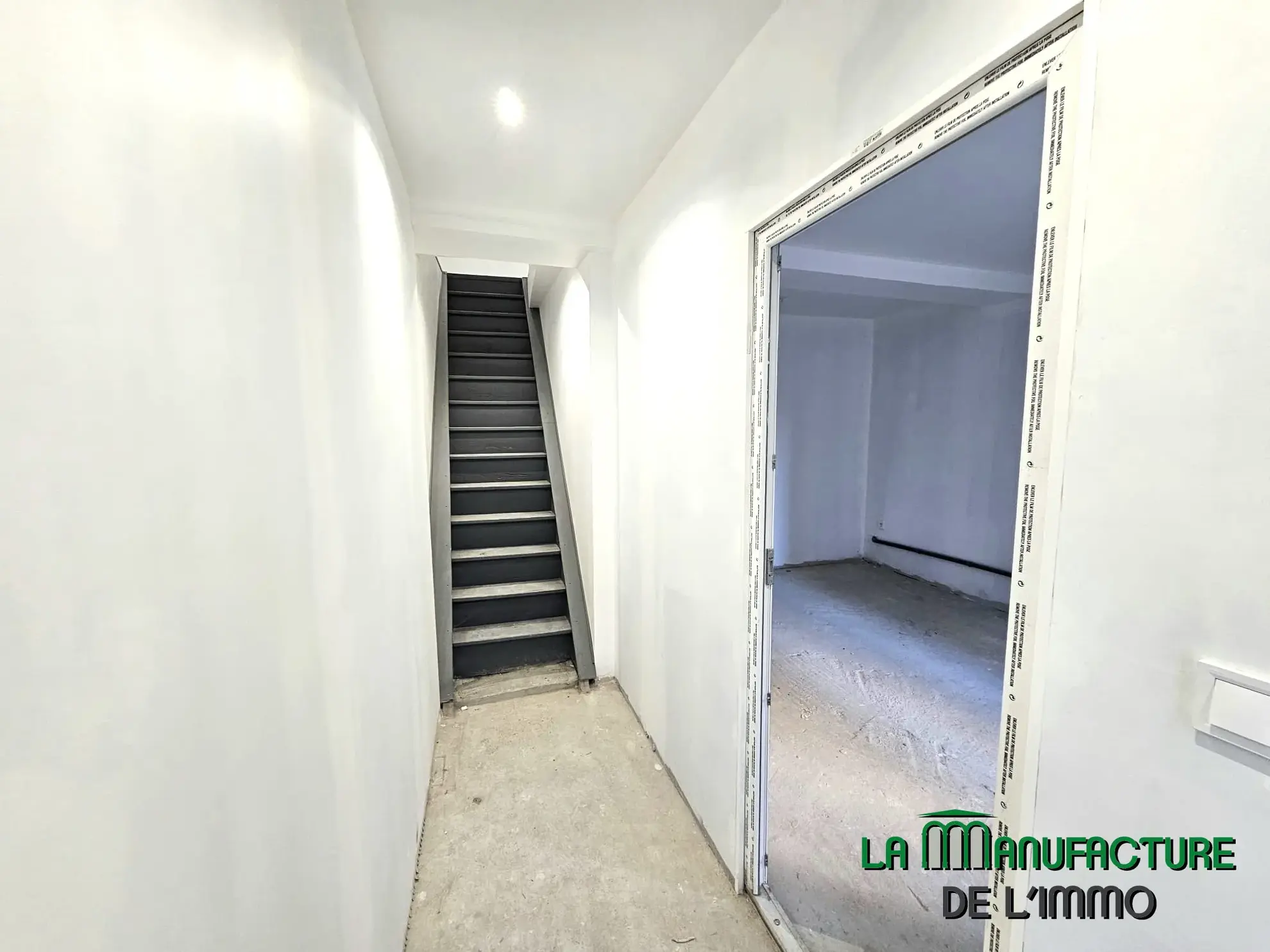 Petit Immeuble de 2 Logements à Fraisses - Idéal Investisseurs 
