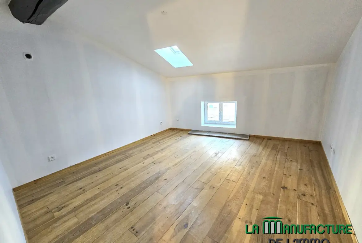 Petit Immeuble de 2 Logements à Fraisses - Idéal Investisseurs 