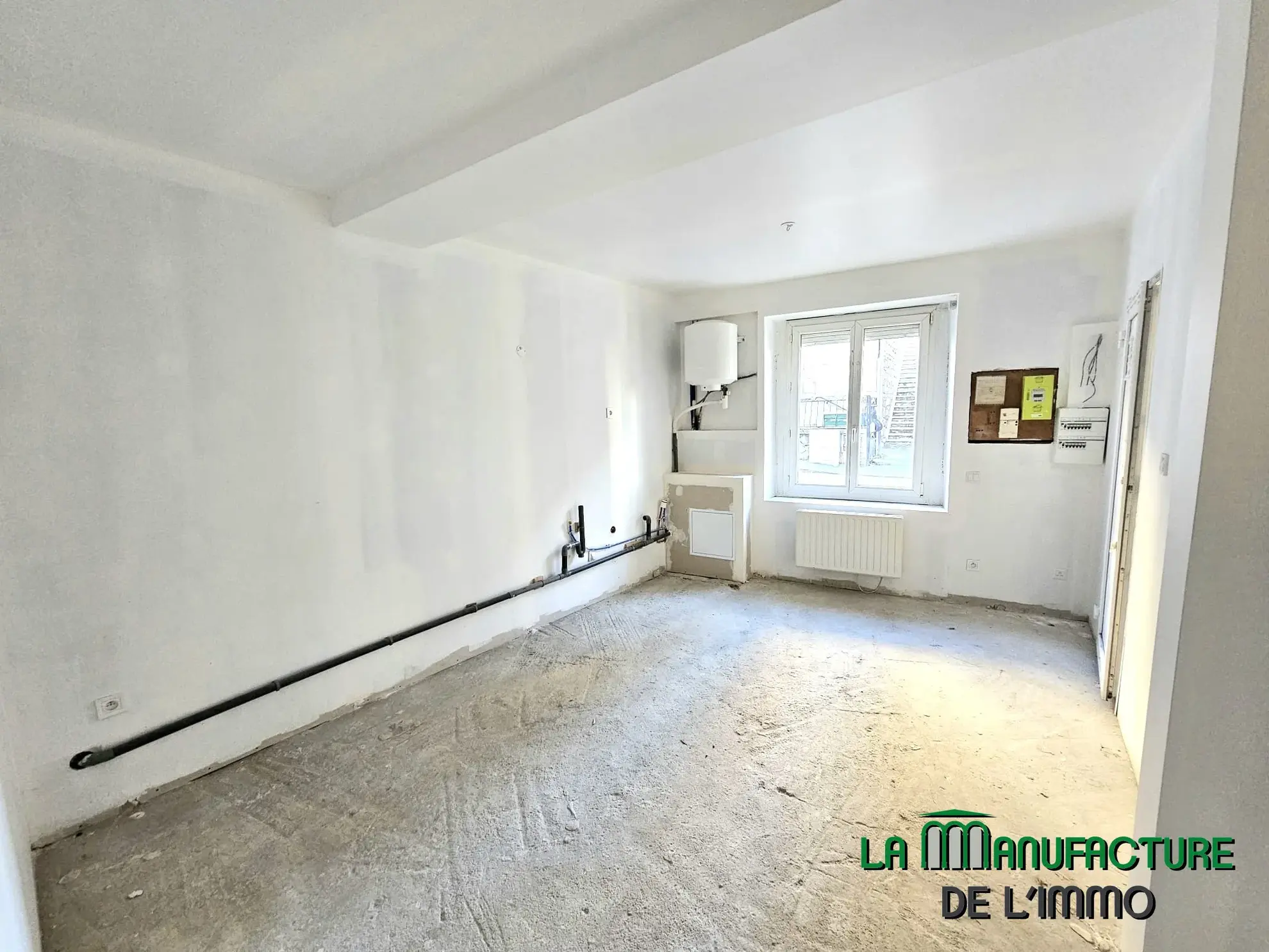 Petit Immeuble de 2 Logements à Fraisses - Idéal Investisseurs 