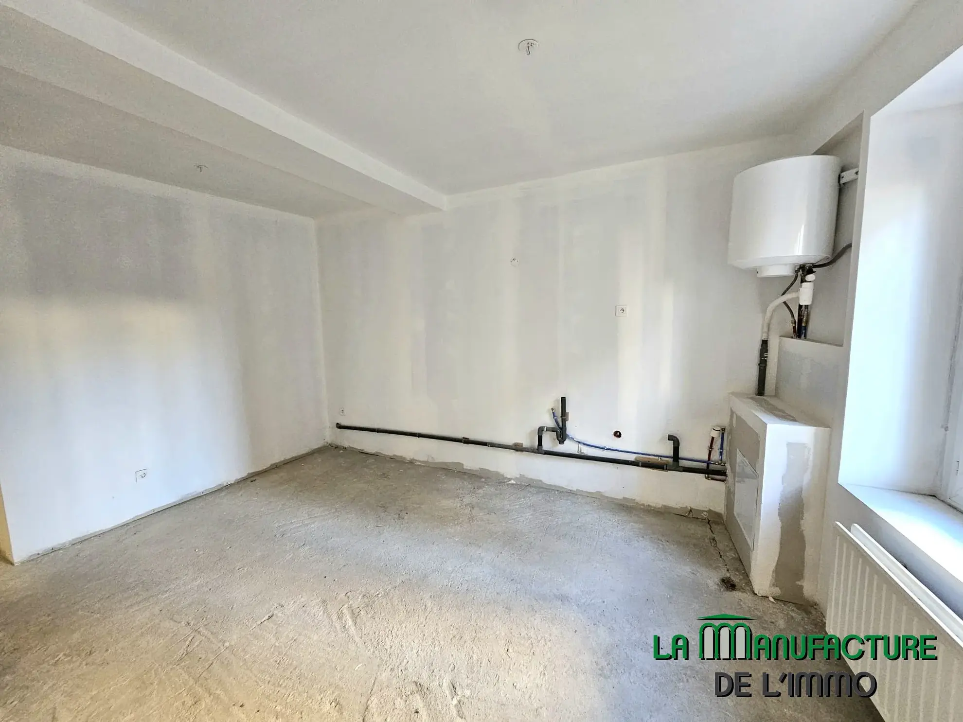 Petit Immeuble de 2 Logements à Fraisses - Idéal Investisseurs 