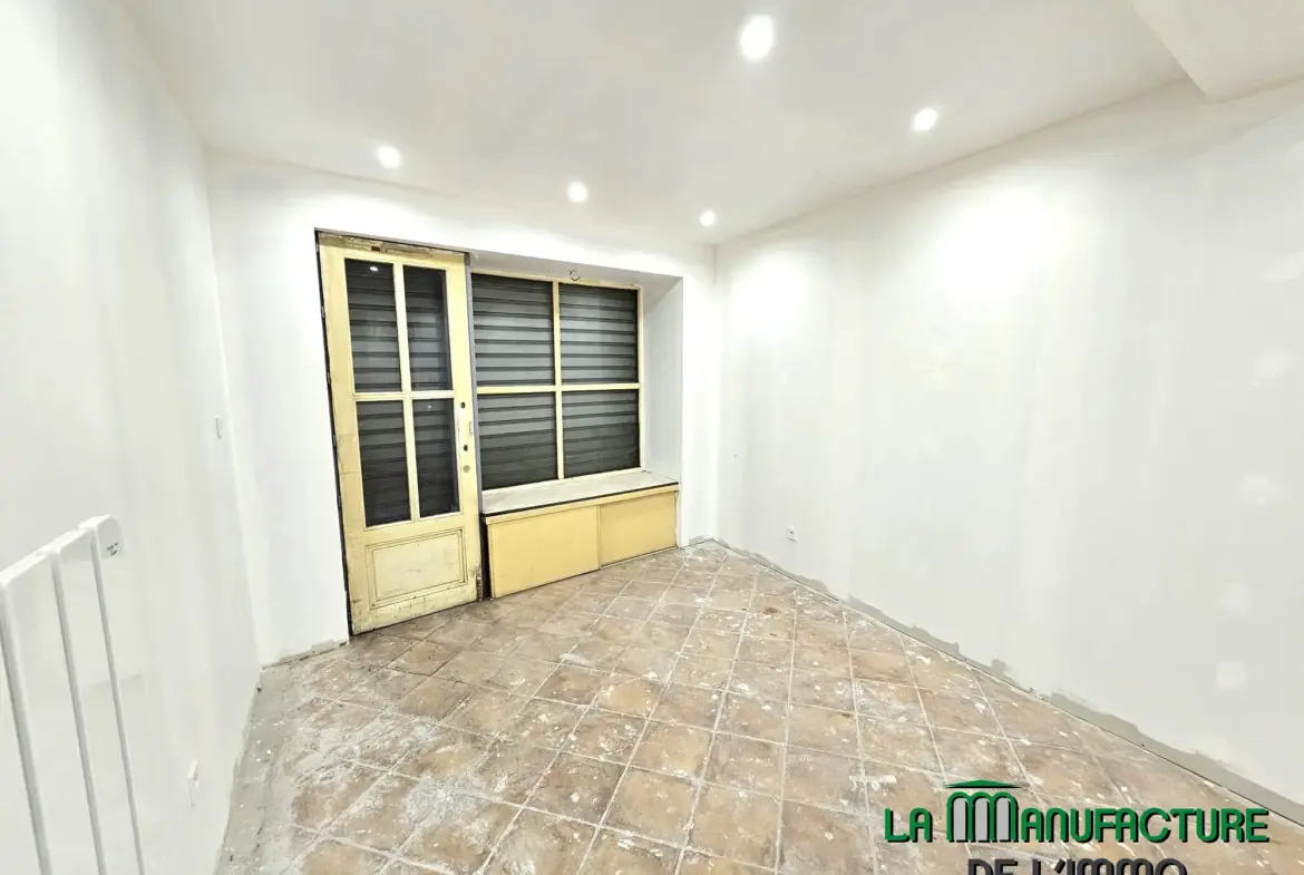 Petit Immeuble de 2 Logements à Fraisses - Idéal Investisseurs 