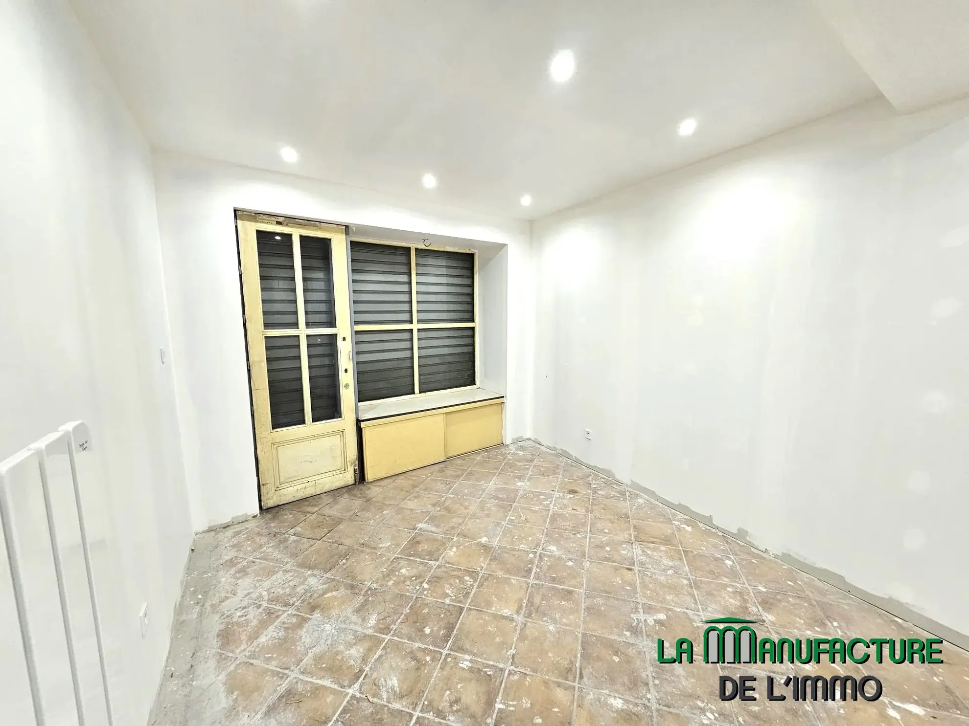 Petit Immeuble de 2 Logements à Fraisses - Idéal Investisseurs 