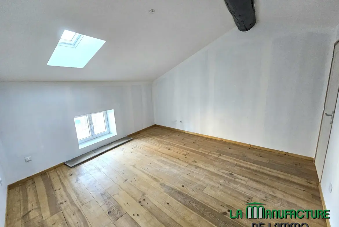 Petit Immeuble de 2 Logements à Fraisses - Idéal Investisseurs 