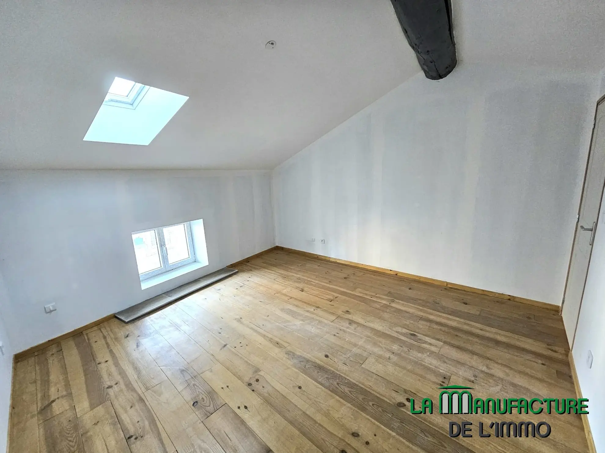 Petit Immeuble de 2 Logements à Fraisses - Idéal Investisseurs 