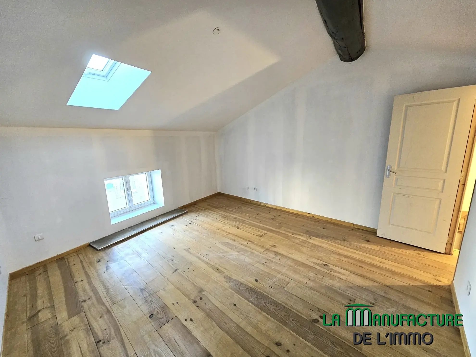 Petit Immeuble de 2 Logements à Fraisses - Idéal Investisseurs 