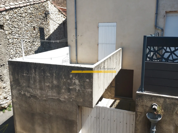 Maison de village à vendre à La Courcourde - 74 m² 