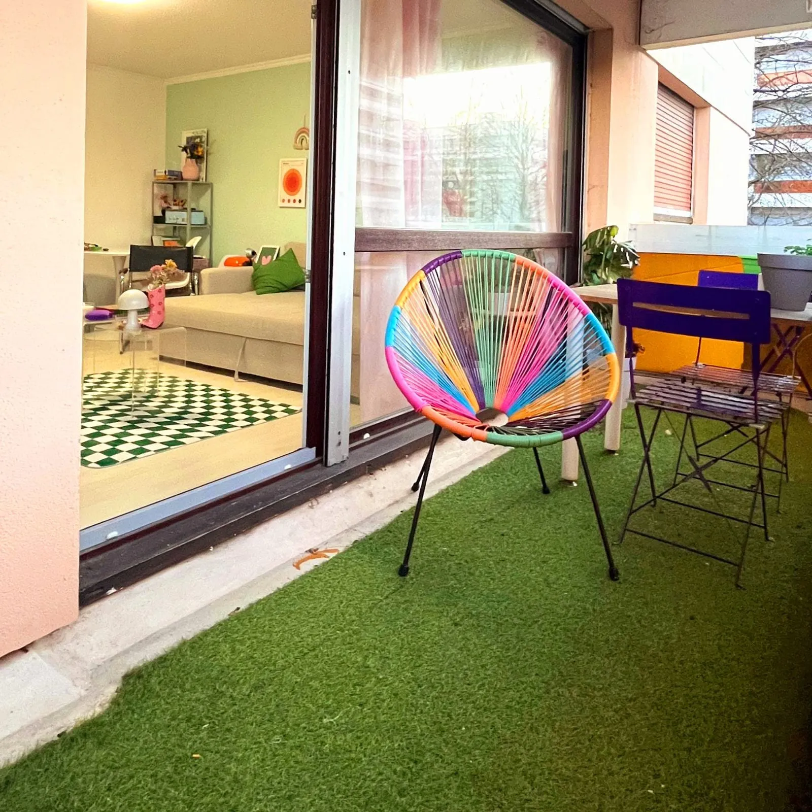 Appartement T3 rénové avec grand balcon au Bouscat 