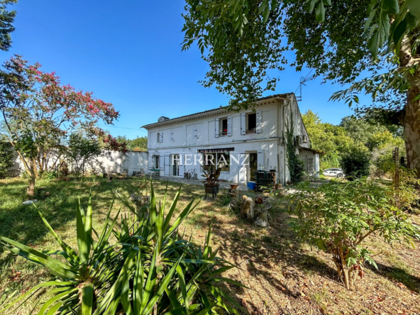 Maison 5 pièces à Abzac à rénover sur terrain de 2788 m²