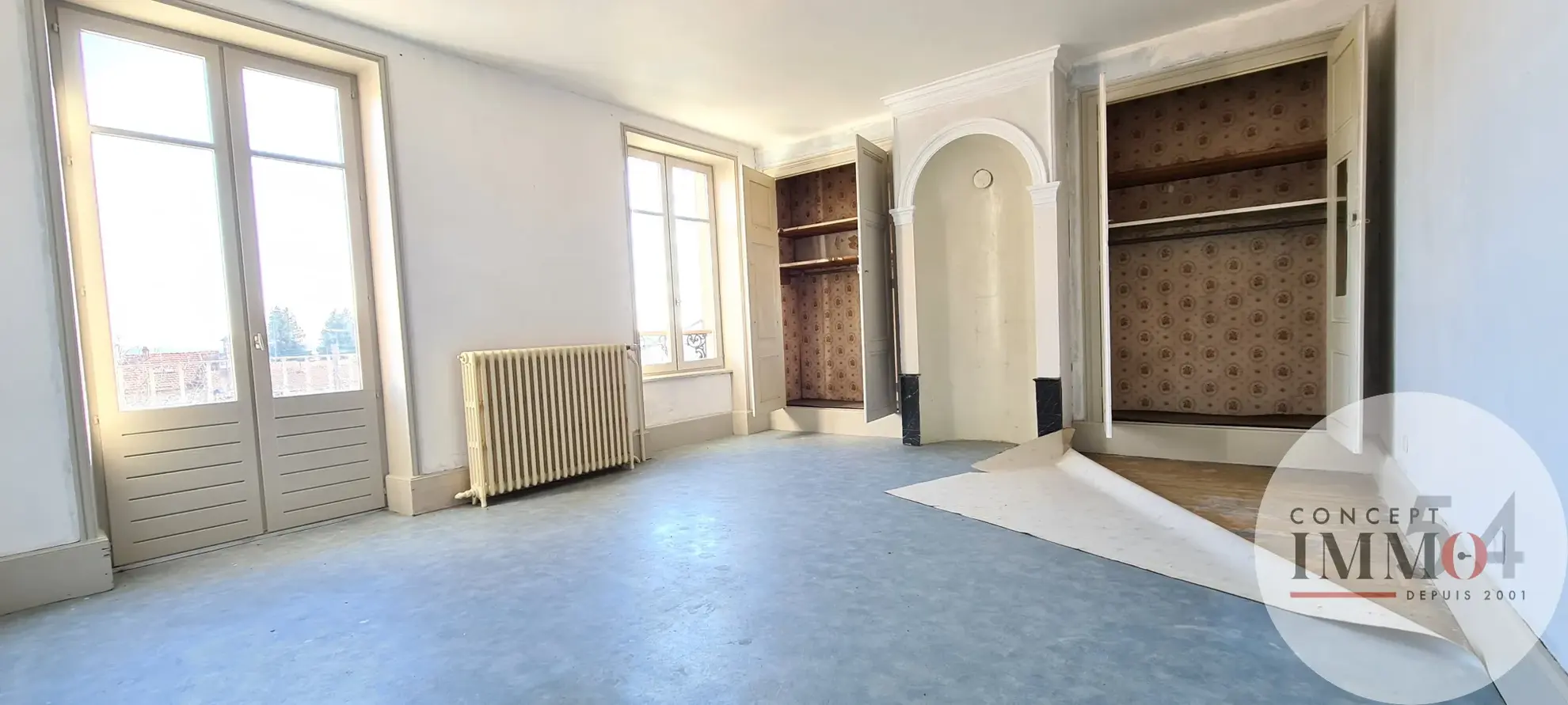 Maison spacieuse à Toul - 7 pièces - 230 000 € 