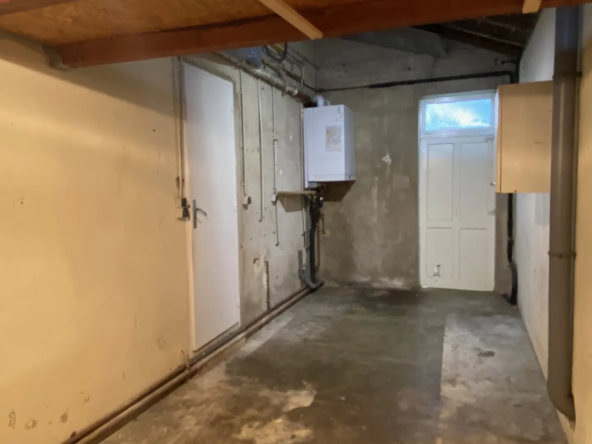 Maison à vendre à Monsempron-Libos, 3 chambres avec 546 m² de terrain 