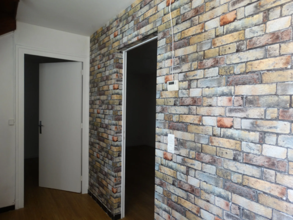 Maison à vendre à Monsempron-Libos, 3 chambres avec 546 m² de terrain 