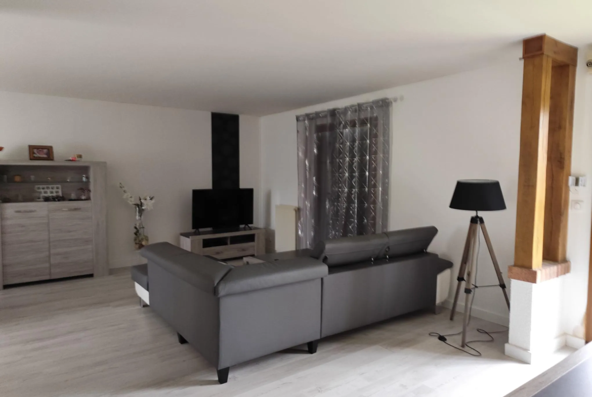 Maison spacieuse 6 chambres à La Fermeté 