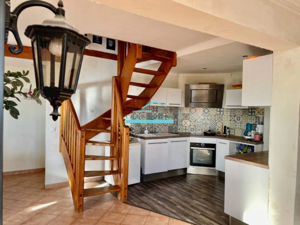Appartement T4 de 127 m² avec loggia à Mireval 
