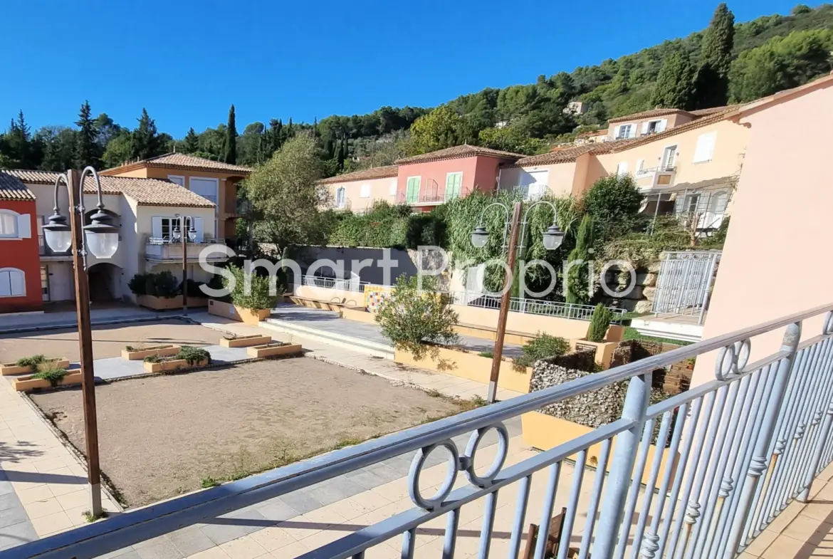 Appartements à vendre à Callian : 3 pièces de 51 m² avec balcon et parking 