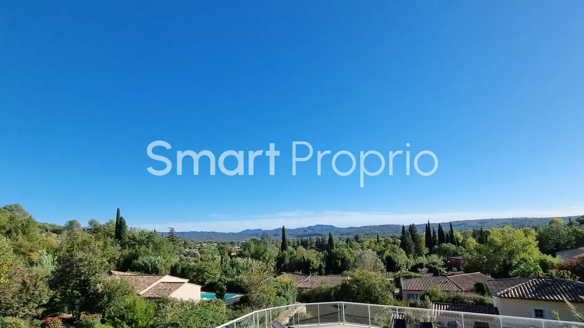 Appartements à vendre à Callian : 3 pièces de 51 m² avec balcon et parking 