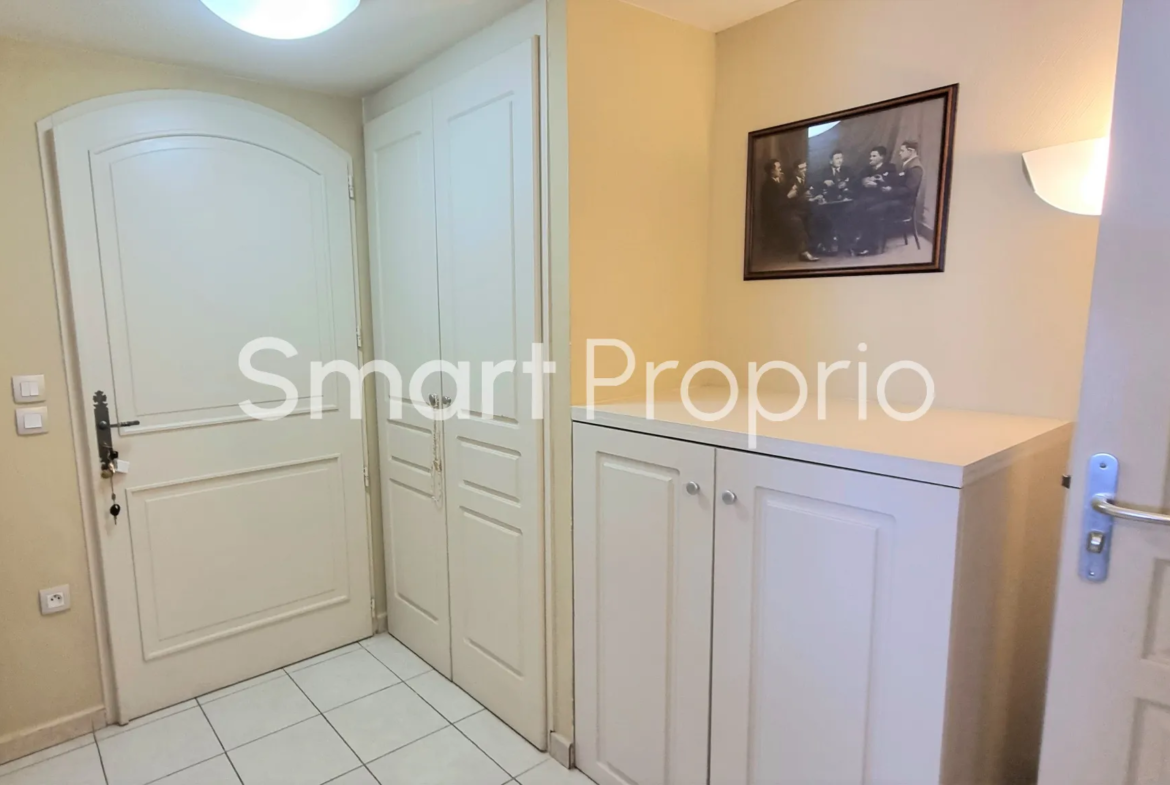Appartements à vendre à Callian : 3 pièces de 51 m² avec balcon et parking 