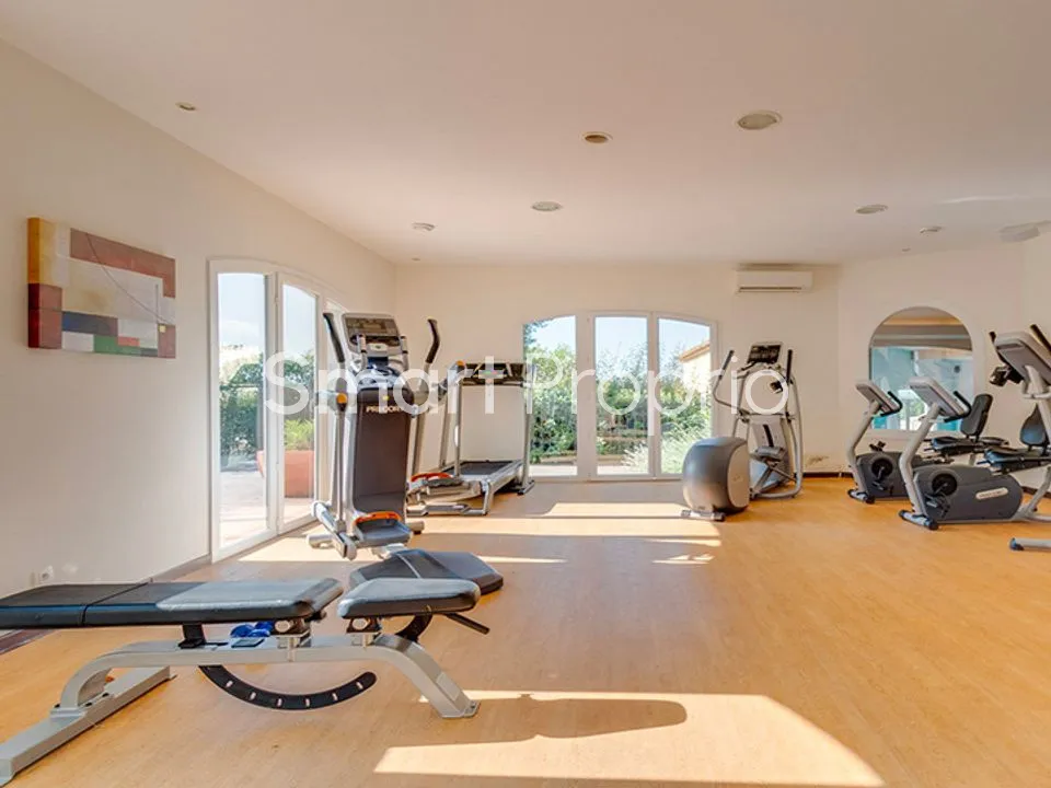 Appartements à vendre à Callian : 3 pièces de 51 m² avec balcon et parking 