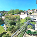 Immeuble de rapport - 3 logements et jardin à Unieux