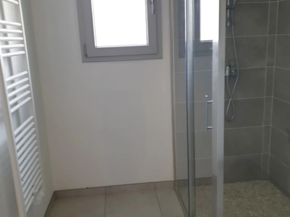 Maison neuve de 90 m² à Chaveyriat à vendre 