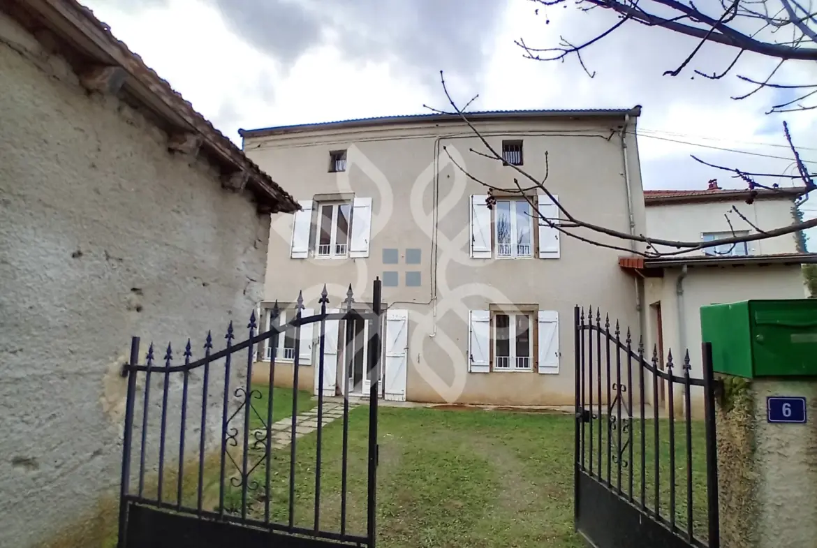 Charmante maison de campagne à Bournoncle Saint Pierre avec 3 chambres 
